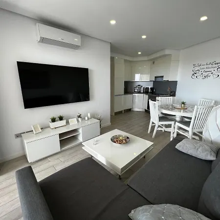 Apartmán Ocean Garden Sunset - Heated Swimming Pool Free Wifi *