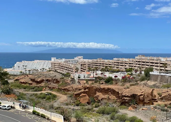 Апартаменты Ocean Garden Sunset - Heated Swimming Pool Free Wifi Адехе