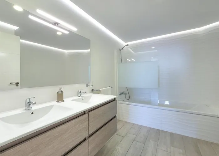 Ocean Garden Sunset - Heated Swimming Pool Free Wifi Апартаменты Адехе