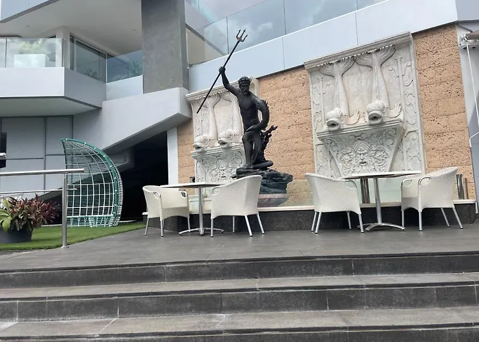 Ocean Garden Sunset - Heated Swimming Pool Free Wifi *