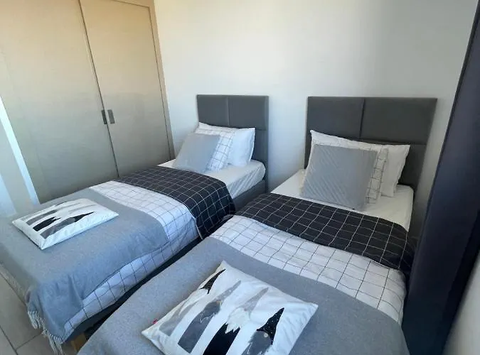 Апартаменты Ocean Garden Sunset - Heated Swimming Pool Free Wifi Адехе