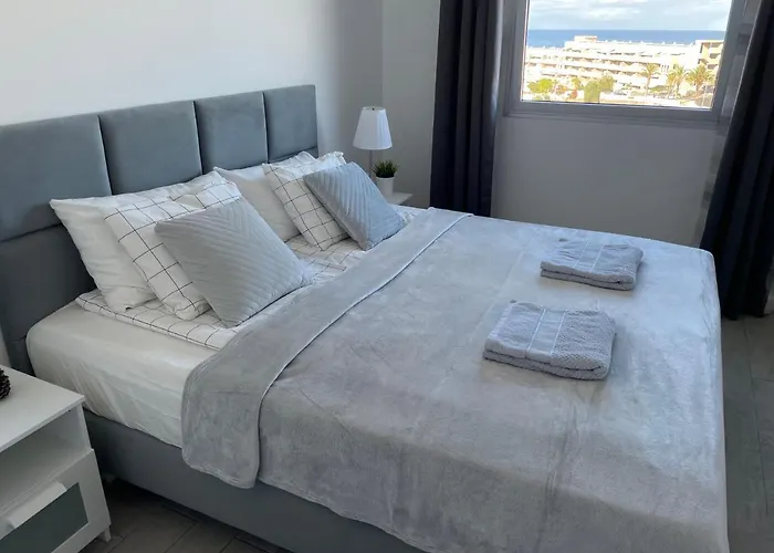 Апартаменты Ocean Garden Sunset - Heated Swimming Pool Free Wifi *